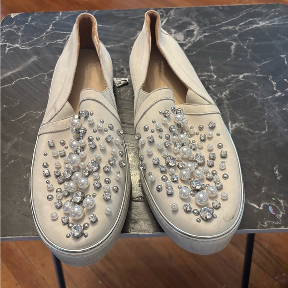 Stuart Weitzman Women's Tan Flats - Picture 2 of 3